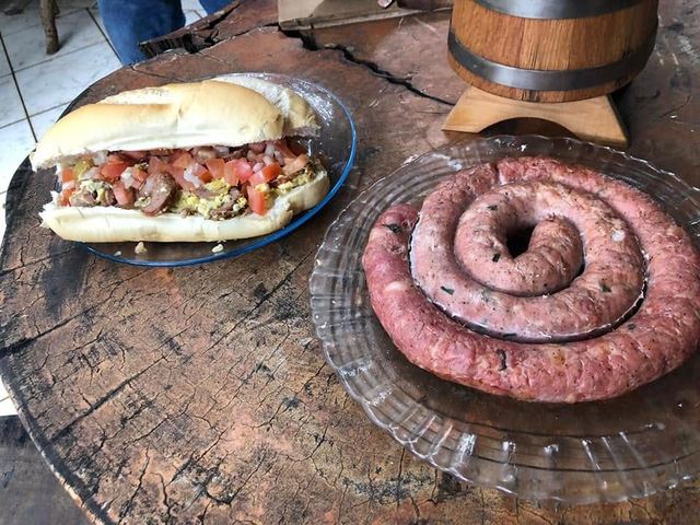 Pao Com Linguica — foto enviada por cliente Lá da Roça